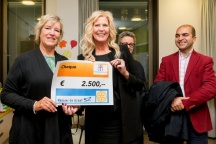 Hanneke van Zoelen, Rotary,  en Evelien van der Kruit, Stichting vrienden
